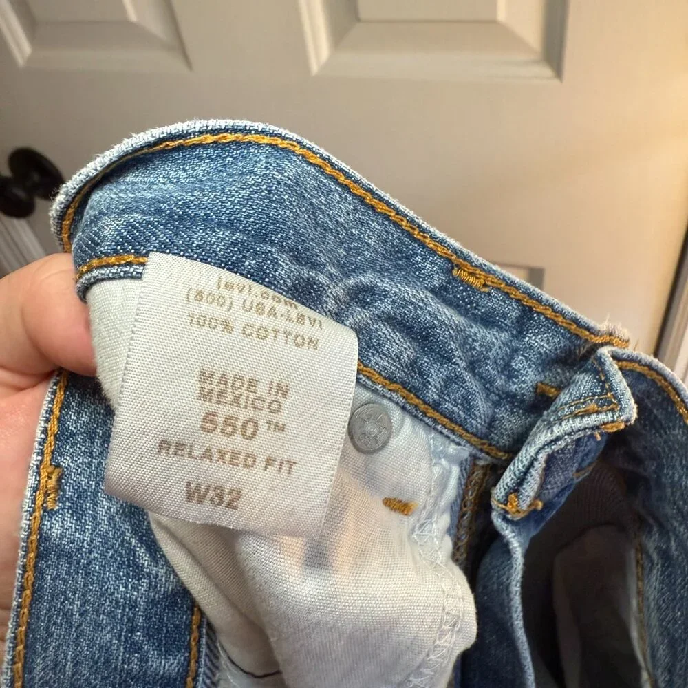 Vintage Levi's 550 Light Blue Jean Shorts